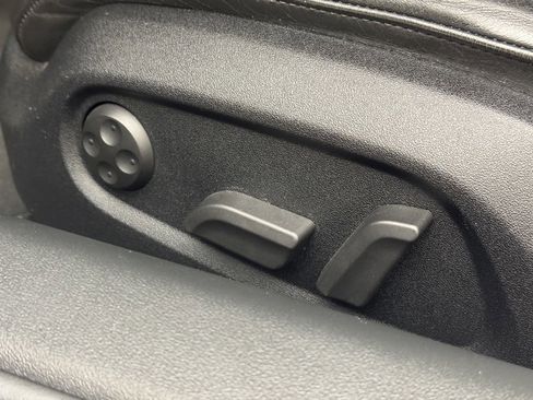 Used 2008 Audi R8 V8 image 10