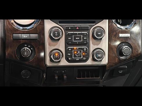 Used 2016 Ford F250 Platinum AWD/4WD image 9