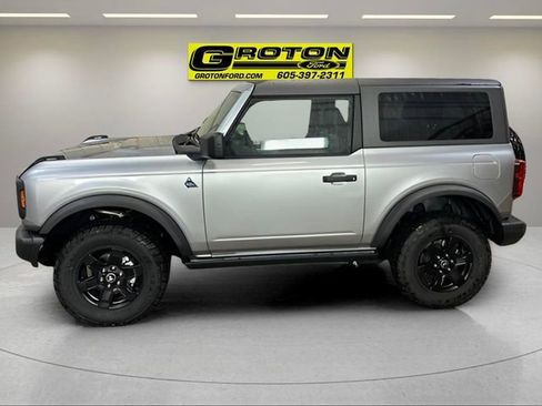 Used 2024 Ford Bronco Black Diamond image 2