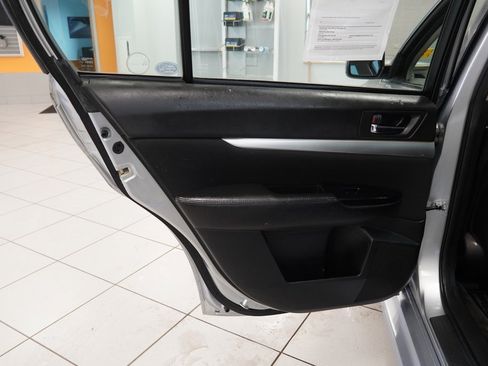 Used 2012 Subaru Legacy 2.5i image 21