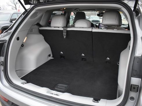 Used 2022 Jeep Compass Limited image 19