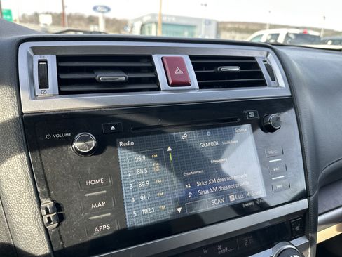 Used 2015 Subaru Outback 2.5i Limited image 19