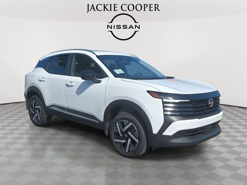 New 2026 Nissan Kicks SV w/ SV Premium Package FWD image 3