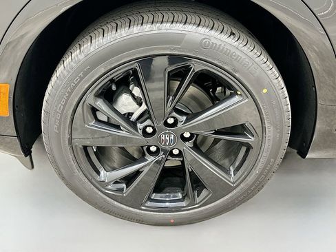 New 2026 Buick Envision Sport Touring AWD/4WD image 32