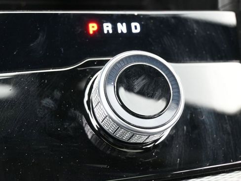 Used 2025 Jeep Grand Cherokee Laredo X RWD image 21