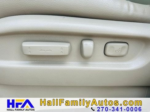 Used 2017 Honda Odyssey EX-L image 39