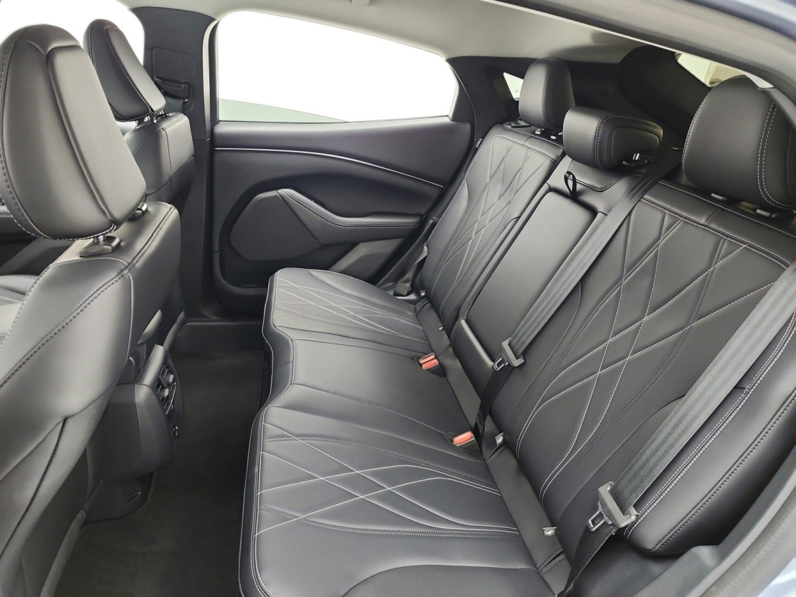 Used 2022 Ford Mustang Mach-E Select RWD image 15