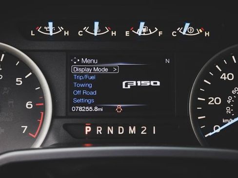 Used 2017 Ford F150 XLT w/ Equipment Group 302A Luxury AWD/4WD image 8