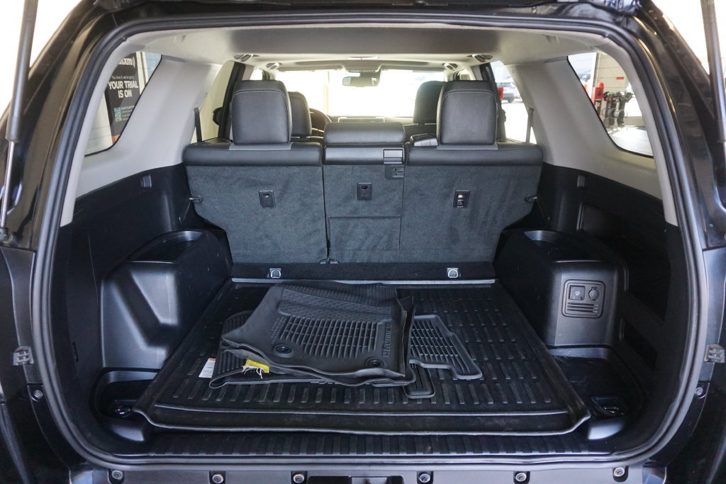 Used 2021 Toyota 4Runner SR5 Premium w/ Moonroof Package AWD/4WD image 19