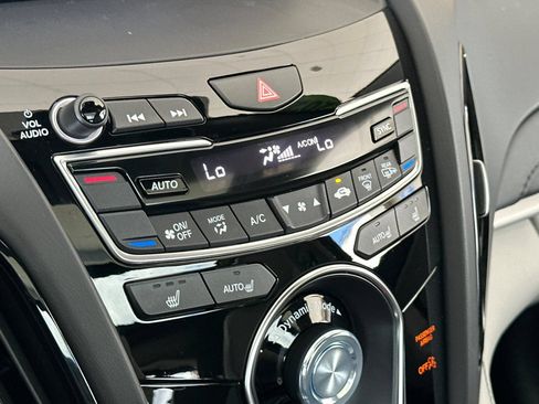 Used 2023 Acura RDX AWD w/ Technology Package image 21