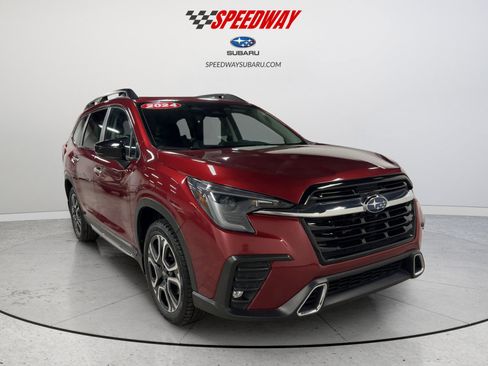 Certified 2024 Subaru Ascent Touring AWD/4WD image 2
