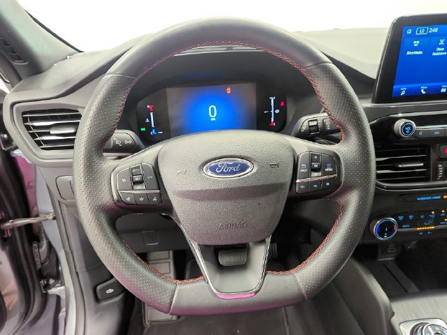 Used 2025 Ford Escape ST-Line FWD image 28