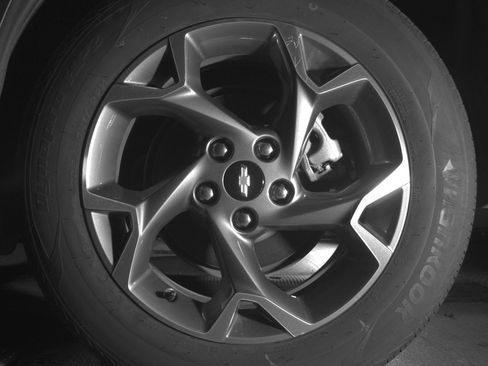 Used 2025 Chevrolet Trax LT FWD image 14