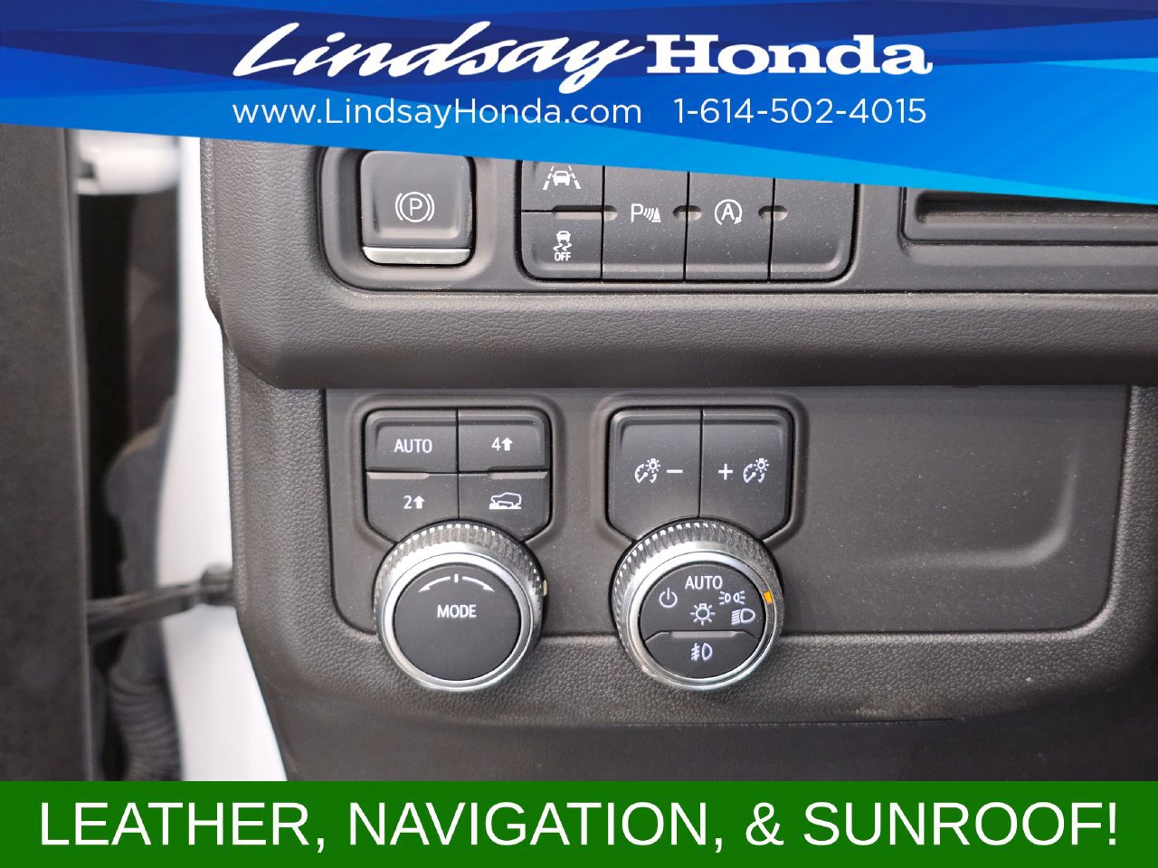 Used 2023 GMC Yukon SLT AWD/4WD image 15