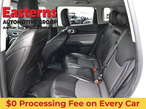 Used 2022 Jeep Compass Latitude w/ Convenience Group FWD image 21