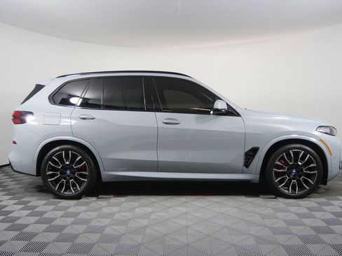 Certified 2024 BMW X5 xDrive50e w/ Executive Package AWD/4WD image 2