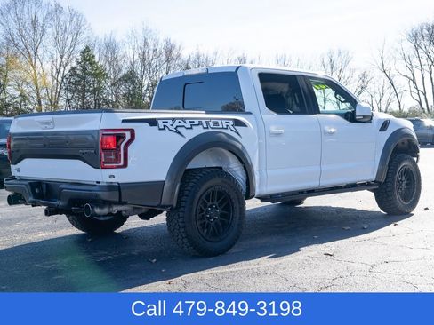 Used 2017 Ford F150 Raptor w/ Equipment Group 802A Luxury image 6