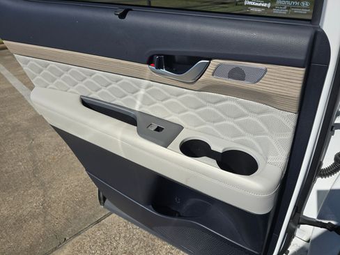 Used 2022 Hyundai Palisade Calligraphy image 25