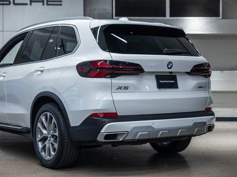 Used 2026 BMW X5 xDrive40i AWD/4WD image 24