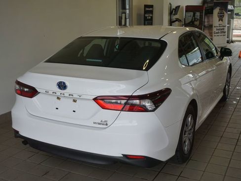 Used 2023 Toyota Camry LE FWD image 8