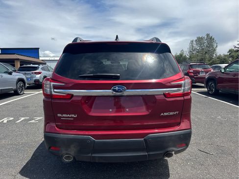 Used 2025 Subaru Ascent Premium AWD/4WD image 6