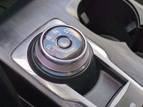 Certified 2022 Ford Escape SEL image 31