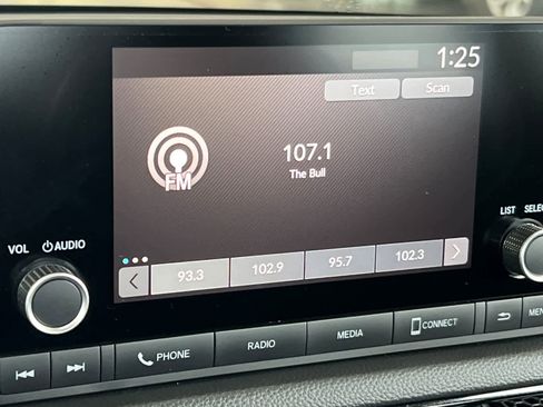 Used 2024 Honda Civic Sport image 18
