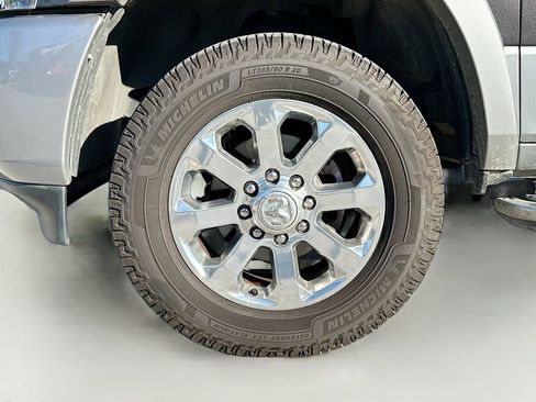 Used 2021 RAM 3500 Laramie image 32