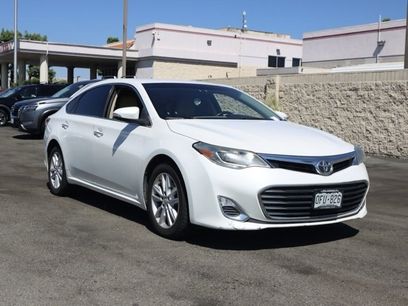Used 2013 Toyota Avalon XLE