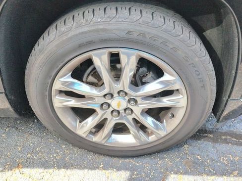 Used 2018 Chevrolet Traverse High Country AWD/4WD image 6
