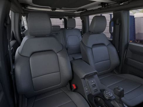 New 2026 Ford Bronco Badlands AWD/4WD image 10
