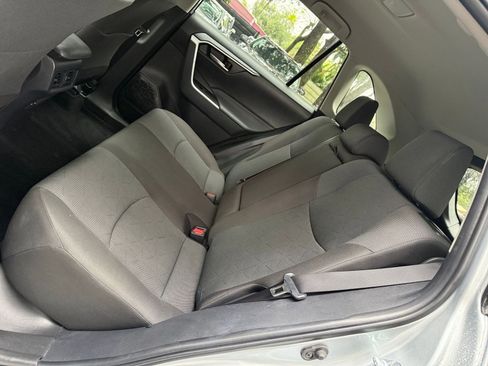 Used 2025 Toyota RAV4 XLE image 20
