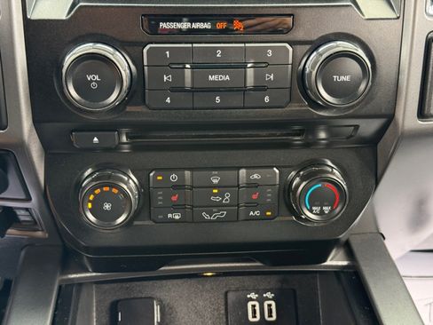 Used 2016 Ford F150 XLT w/ Equipment Group 302A Luxury AWD/4WD image 17