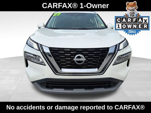 Used 2023 Nissan Rogue SV w/ SV Premium B Package FWD image 2