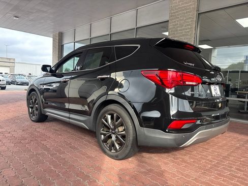 Used 2017 Hyundai Santa Fe Sport FWD image 6