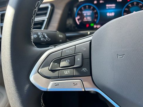 New 2026 Volkswagen Atlas SE FWD image 20