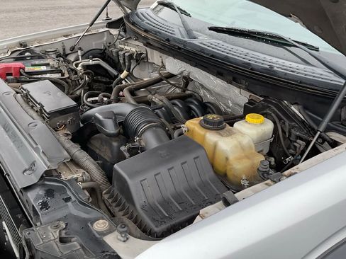 Used 2014 Ford F150 XLT w/ Trailer Tow Package image 25