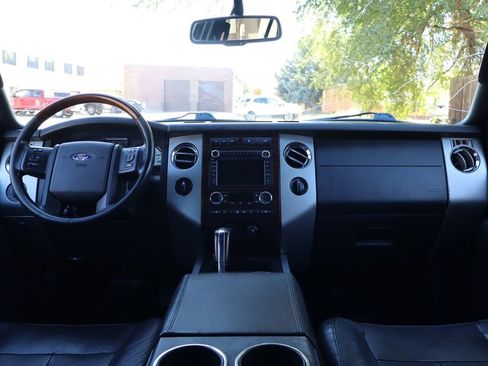 Used 2008 Ford Expedition EL Limited image 16