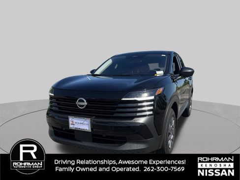 Certified 2025 Nissan Kicks S AWD/4WD image 2