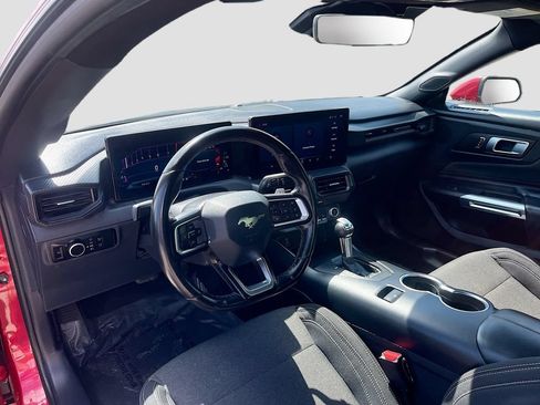 Used 2024 Ford Mustang GT RWD image 9