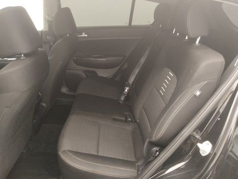 Used 2018 Kia Sportage LX FWD image 18