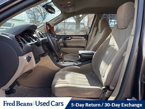 Used 2011 Buick Enclave CX image 11