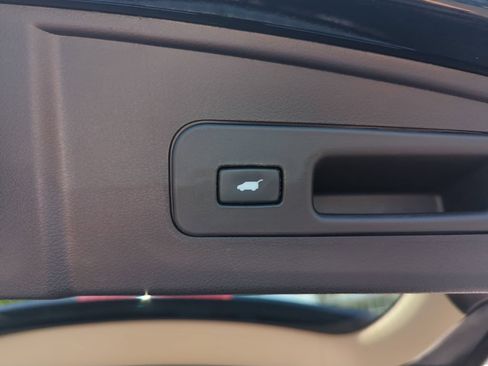 Used 2017 Acura MDX FWD image 32