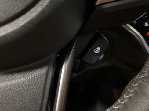 Certified 2025 Subaru Outback Limited image 43