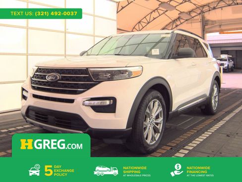 Used 2022 Ford Explorer XLT w/ Equipment Group 202A image 1