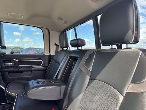 Used 2024 RAM 2500 Laramie w/ Snow Chief Group AWD/4WD image 34