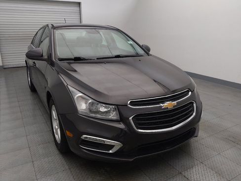 Used 2016 Chevrolet Cruze LT image 14