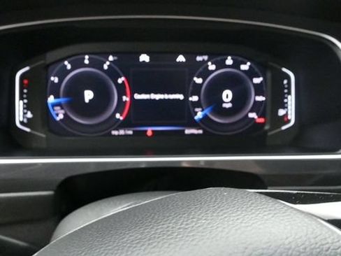 Used 2020 Volkswagen Tiguan SEL Premium R-Line w/ 3rd Row Seat Package AWD/4WD image 18