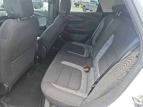 Used 2022 Chevrolet TrailBlazer LT w/ Driver Confidence Package FWD image 12