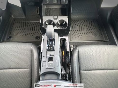 New 2026 Toyota Prius XLE FWD image 9